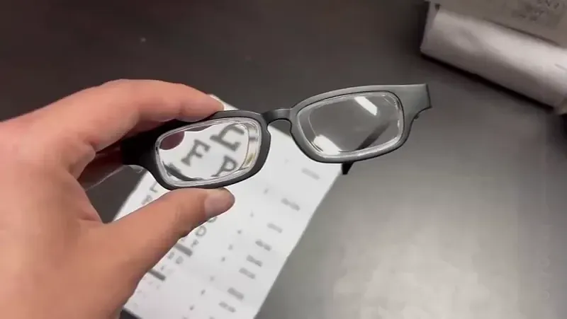 Relieving digital eye fatigue and blurry vision with Zoometra eyewear for professionals working long hours